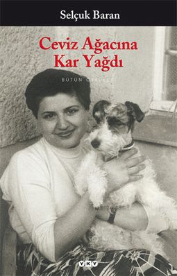 Ceviz ağacına kar yağdı