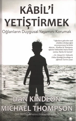 Michael Thompson Kabili Yetiştirmek Oğlanların Duygusal Yaşamını Korumak Görünmez Adam Yayınları kitap kapağı