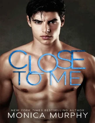 Close to Me kitap kapağı